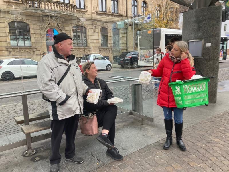 Martinsbrezeln am ZOB